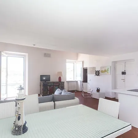 Moby Apartment